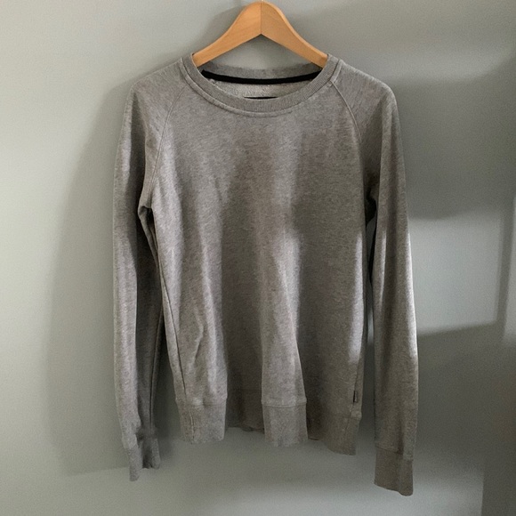 Powder Room Classic Grey Sweater - Picture 3 of 5